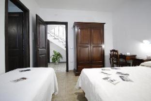 Dorgali Hotel | Experience Ghivine Albergo Diffuso: Oceanfront Getaway