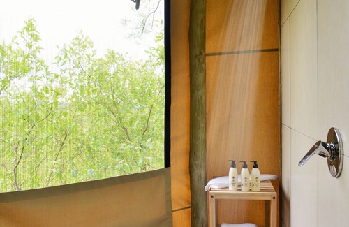 Savuti Hotel | Ghoha Hills Savuti: A 4-Star Experience with Pool & Spa