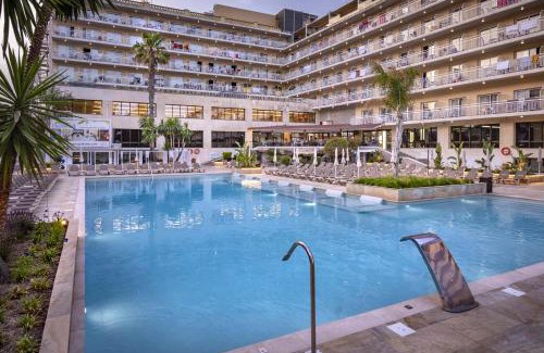 Lloret de Mar Hotel | Relax at GHT Oasis Park & Spa: Oceanfront Retreat Awaits
