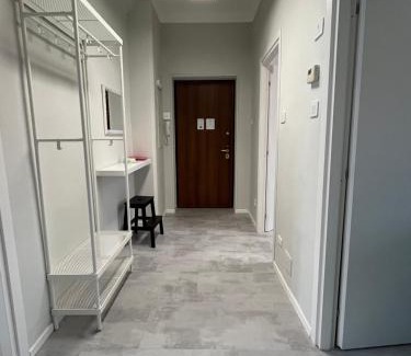 Ponte Seveso Apartment | Giacomino Apartment: Perfect Stay Near Central Station