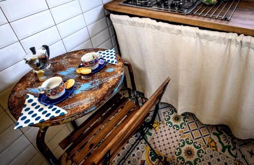 Vignanello Apartment | Giamevi House: Pet-Friendly Stay with Hot Tub & Breakfast
