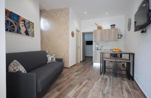 Albergheria Apartment | Experience Gianbrì: Family-Friendly 4-Star Stay with High Ratings