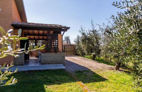 Pian di Rocca House | Family-Friendly Haven at Gianfranco - Rated 8/10 by Guests