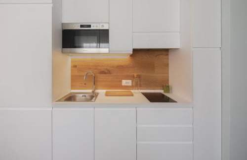 Gianicolense Apartment | Family-Friendly Retreat at Gianicolo Sofía Living Hotel