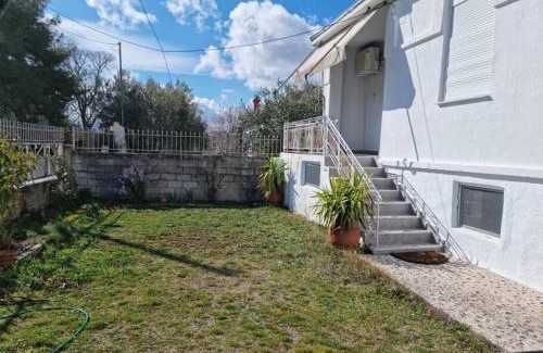 Amphipolis House | Discover Giannis Country House: Pet-Friendly Retreat Awaits