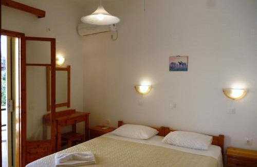 Agios Georgios Pagon Apartment | Oceanfront Retreat at Giannis - Guest Rated 9.4/10