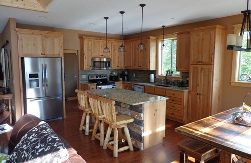 Embarrass House | Unforgettable Giants Ridge Lake Home for Golf, Hike & Ski