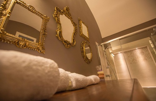 Gravina in Puglia Bed & Breakfast | Inviting Giardini 82 B&B with Breakfast & Family-Friendly Perks