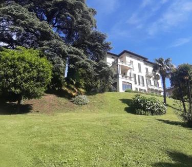 Menaggio Apartment | Giardino sul lago