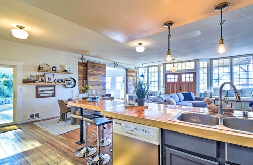 Gig Harbor House | Seaside Retreat: Gig Harbor House with Private Beach & Views