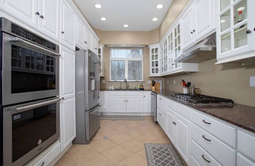 Fairbanks House | Massive 6b5b Home with Breathtaking Views & Premium Amenities