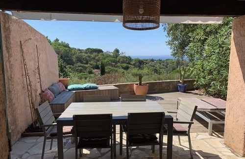 La Croix-Valmer House | Seaside Escape at Gigaro - Mas with Air Conditioning
