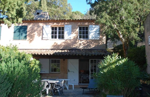 La Croix-Valmer House | Beachside Escape at Gigaro with Pool and Garden Oasis
