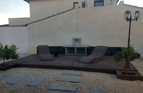 Gigean Villa | Gigean Villa: Modern Retreat with Pool & Ocean Views
