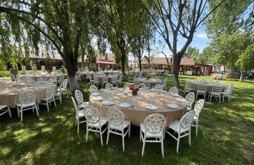 Bailesti House | Experience Relaxation at Gigios Sport & Relax Hotel