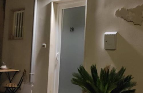 Modica House | Cozy Giglio Home: Child-Friendly Stay with 9.3 Rating
