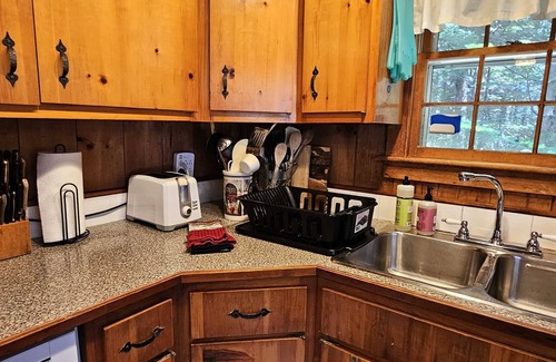 Southwest Harbor Cottage | Discover Gilbert Cottage: Relaxing Retreat in Southwest Harbor