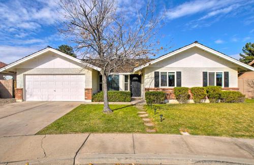 Meadows House | Discover Gilbert Gem: Patio Retreat Near Golf & Entertainment