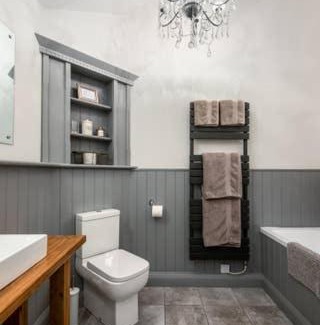 Liskeard House | Guest Rated 10/10: Gilliflower Cottage at Trethwale Barns