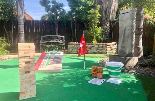 Temecula House | Discover Gilligan's Island Temecula: 9.8 Rated Tropical Retreat