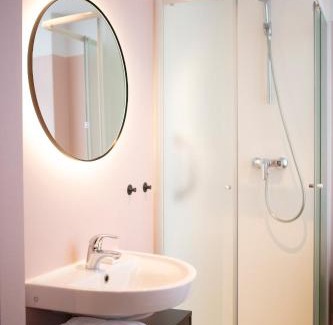 Sint-Gillis Hotel | Discover Gillis Eight: Guest Rated 8.1/10 Experience