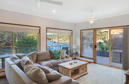 Pambula Beach House | Relax at Gillmith by the Pambula River Mouth