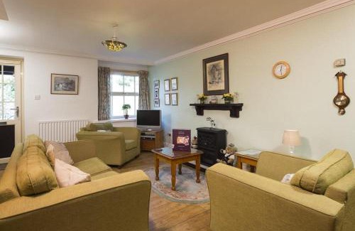 Crosthwaite House | Gilpin View: Pet-Friendly Stay with Impressive 8.7 Rating