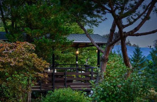 Buk House | Giltara HaengWoon Pension