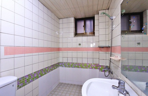 Gimcheon Hotel | Discover Eco-Friendly Comfort at Gimcheon Geukdong Hotel