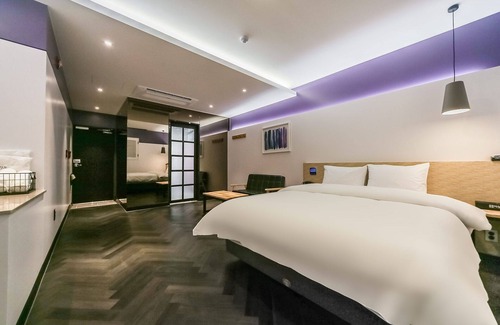 Gimcheon Hotel | Eco-Friendly Comfort at Gimcheon Hotel Esang