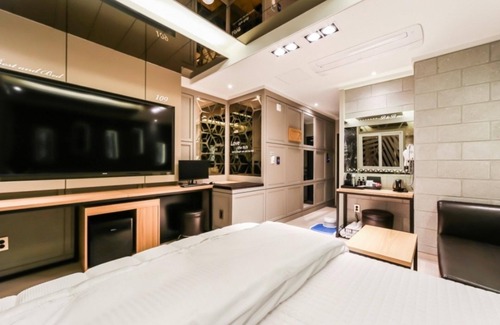 Gimcheon Hotel | Eco-Friendly Retreat at Gimcheon The B and B with Breakfast