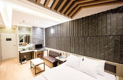 Gimcheon Hotel | Eco-Friendly Retreat at Gimcheon The B and B with Breakfast