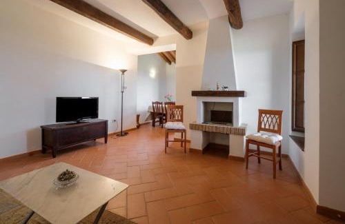 Roccalbegna House | Family-Friendly Retreat at Ginepro Poderone with Pool