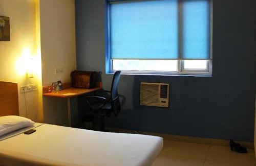 Delhi Hotel | Modern Ginger East Delhi: Family-Friendly with Great Amenities