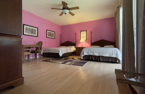 Volcano Bed & Breakfast | Ginger Room - Rated 10/10, Ideal for Family Getaways