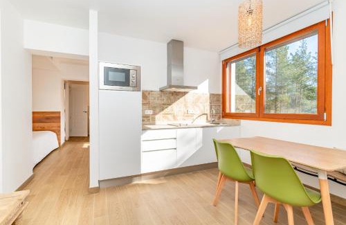 Can Ginebre Apartment | Family-Friendly Ginkgo Apartment in Beautiful Catalonia