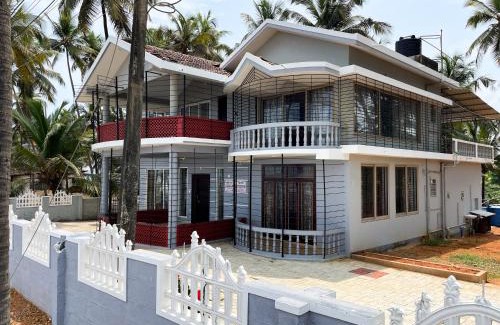 Tonse West Villa | Gintara Beach Homestay: Pet-Friendly Oceanfront Retreat