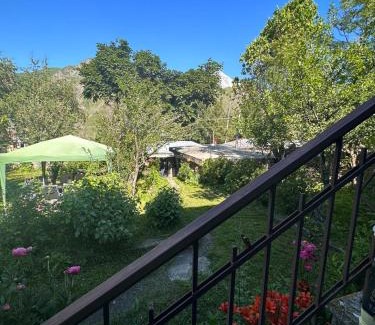Gergeti House | GIO-NIKA: Family-Friendly Stay with Pet Amenities & High Ratings