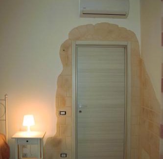 Conversano Apartment | Gio's House: Family-Friendly Haven with Perfect Reviews