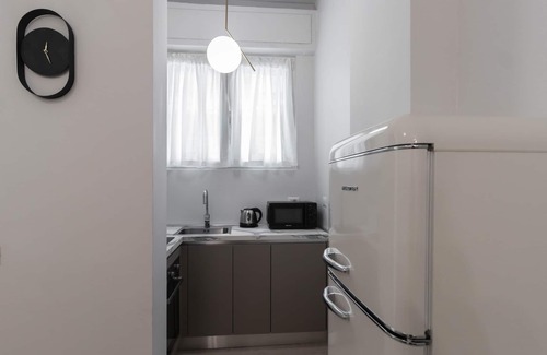 Rondo - Torretta Apartment | Discover Comfort at Gioberti 11 with Pet-Friendly Amenities
