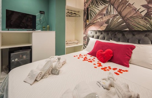 Pompei Bed & Breakfast | Gioia Home: Guest Rated 10/10 with Family-Friendly Amenities
