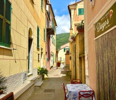 Framura Apartment | Discover Gioiello Near the Enchanting 5 Terre