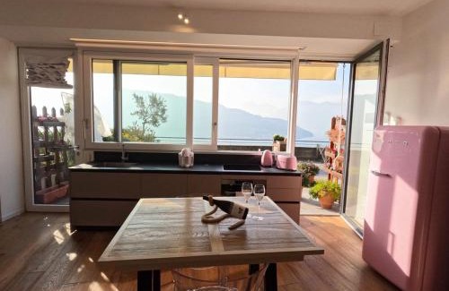 Sale Marasino Apartment | Exceptional Gioiello sul lago d'Iseo - Rated 9.6/10