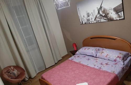 Cibali Apartment | Giorgia's Home: Family-Friendly Getaway with Great Reviews