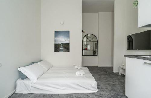 San Vittore Apartment | Giorgina's One Bedroom 20 minuts walking TO DUOMO