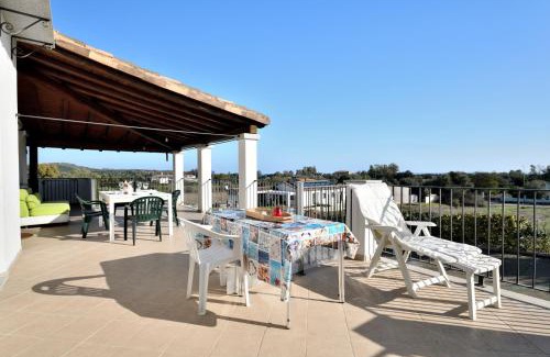Torre di Bari Apartment | Giorgio Holiday Home Torre di Barì: Child-Friendly Retreat