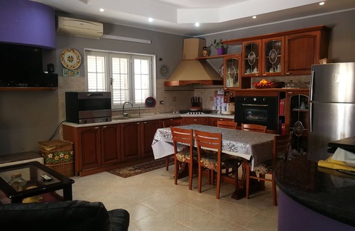 Augusta Bed & Breakfast | Giosa: Family-Friendly Hotel with Breakfast & High Ratings