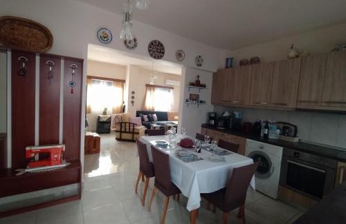 Petaloudes Apartment | Guest Rated: 9.8 at Giota's City House - Family & Pet Friendly