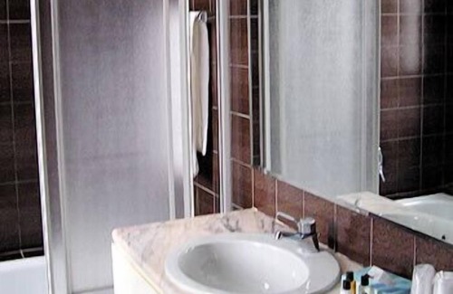 Padova Hotel | Giovanni: 4-Star Hotel with Family-Friendly Amenities