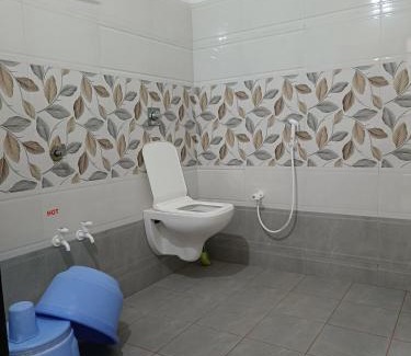 Gir National Park Hotel | Pet-Friendly Retreat at Gir Madhuli Farmhouse with Pool